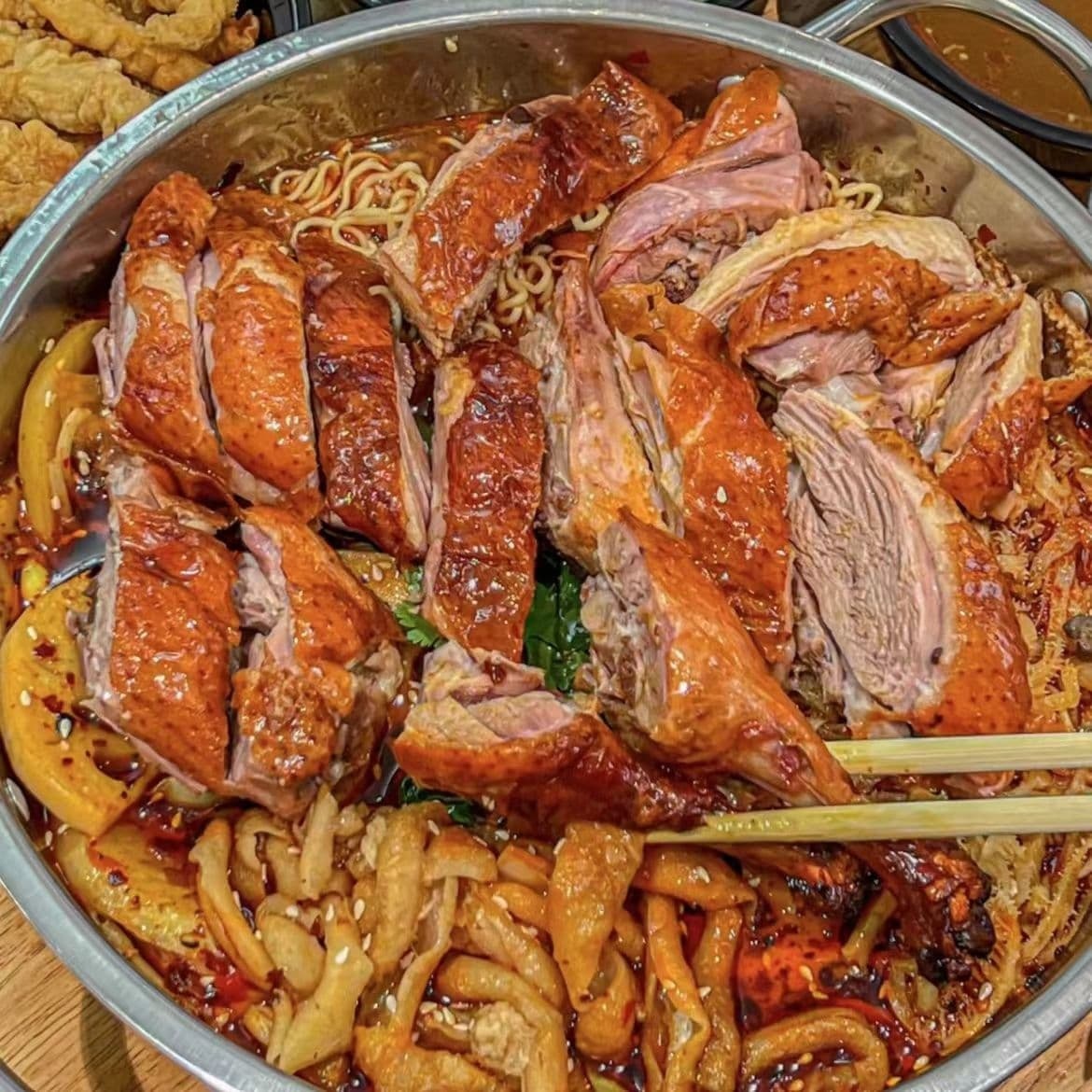 枣树林芯羽冒烤鸭
