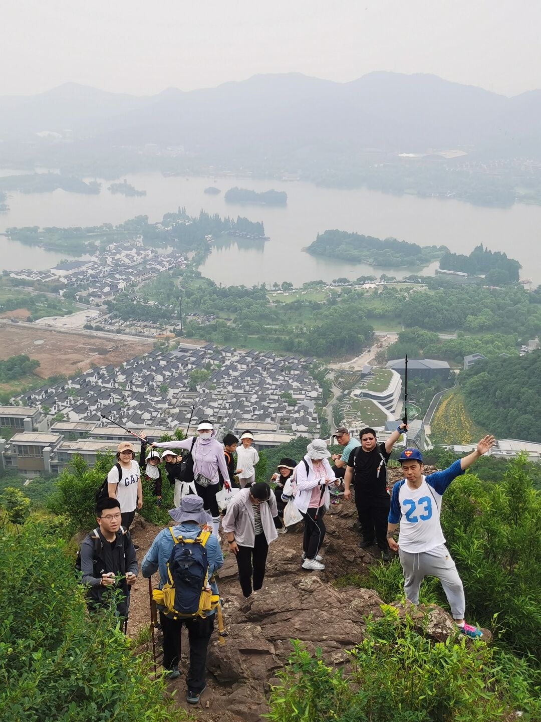 老虎洞村