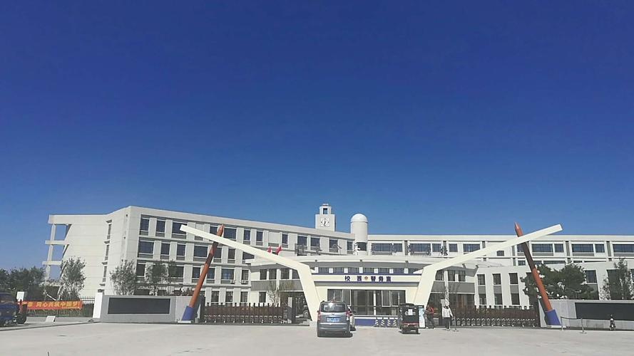 长岭县莱薰路学校-南门