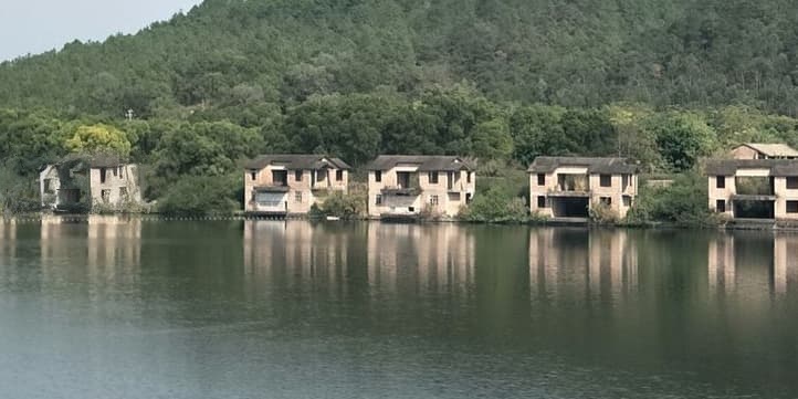 玉州区中浩玉林珑湖运动康养度假区