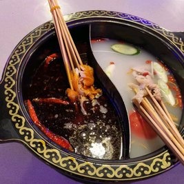 蓝一锅骨头烤烧(龙兴小区东院店)
