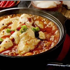 小鸡小渔石锅煲(天百店)