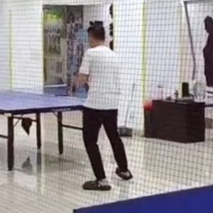 向前冲乒乓球(地王又一城店)