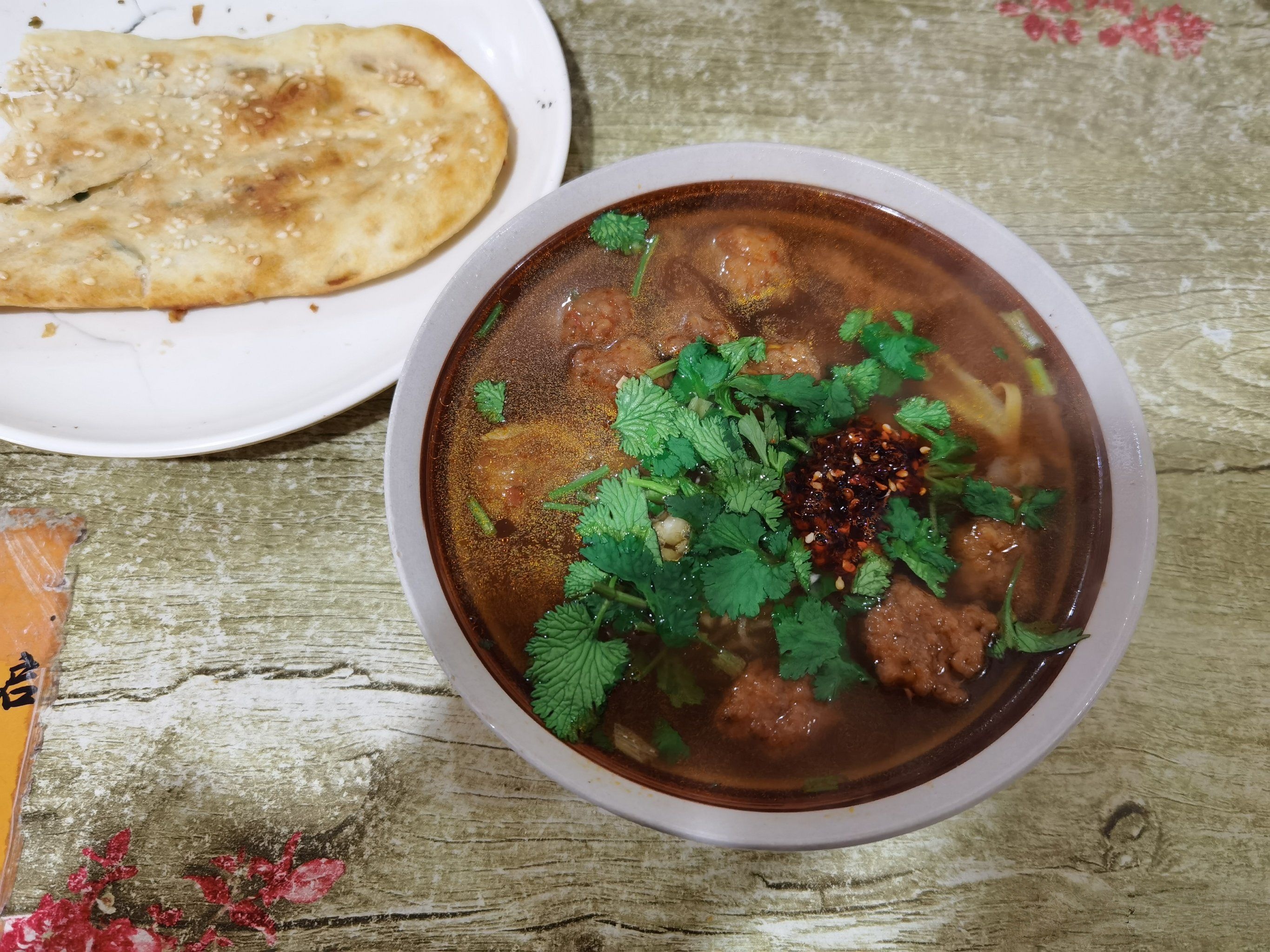 古城绿豆圆子汤烧饼