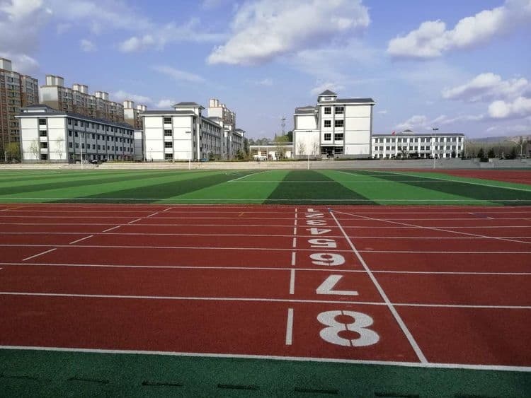 积是山县大河家中学
