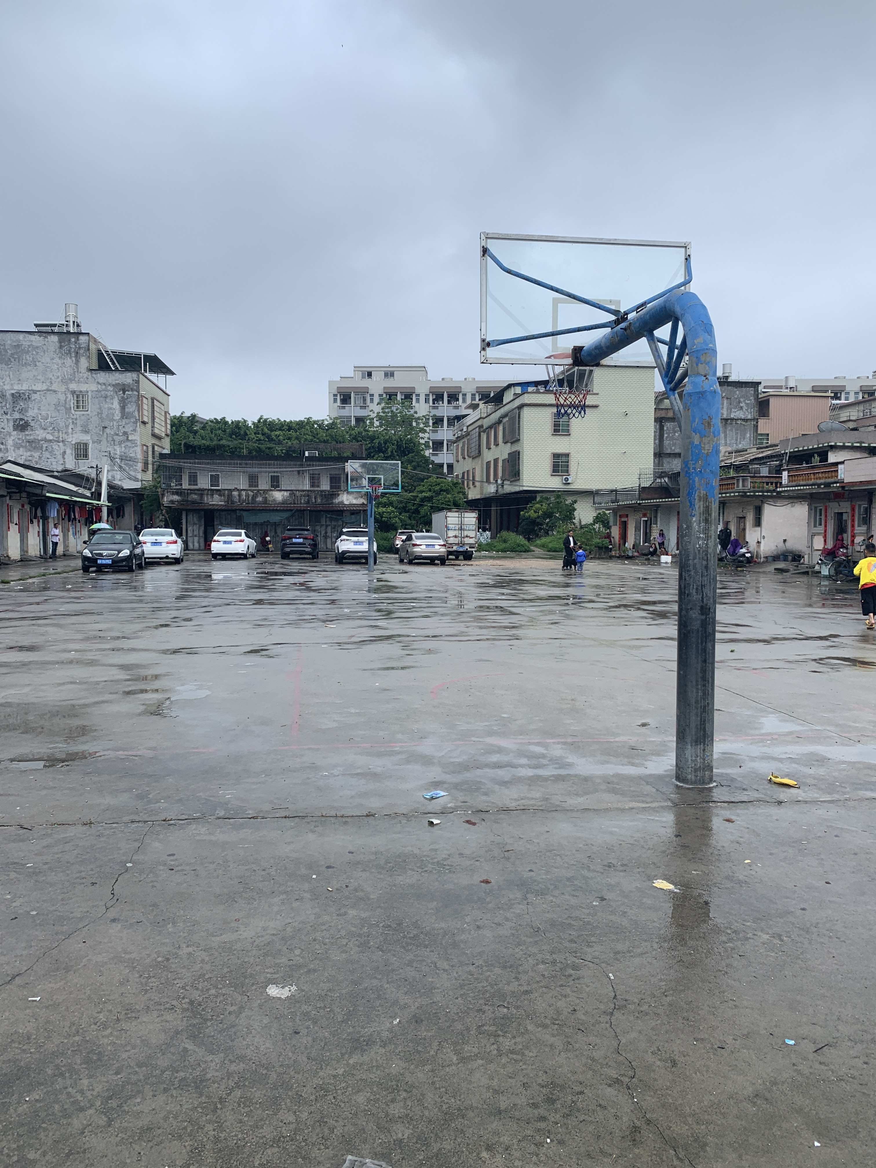 水涧村篮球场