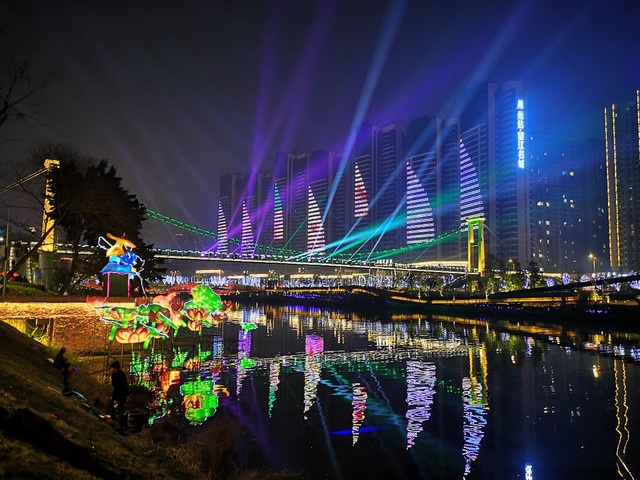 东兴市