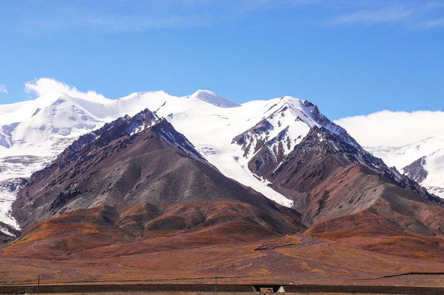 雪山乡