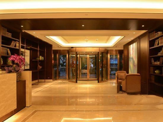 禾颐酒店(海口日月广场免税店)-中餐厅