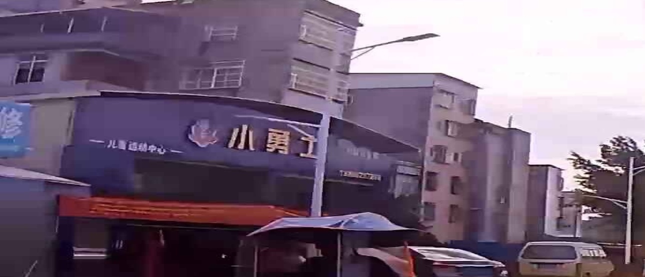 小勇士乒乓球运动馆