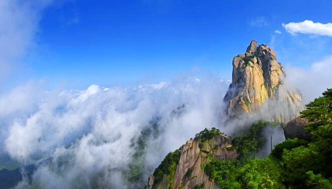 天柱山