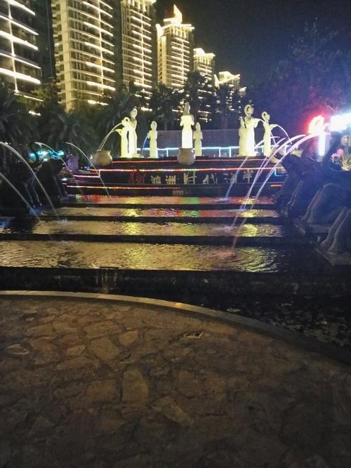 八哥蜂蜜烧烤