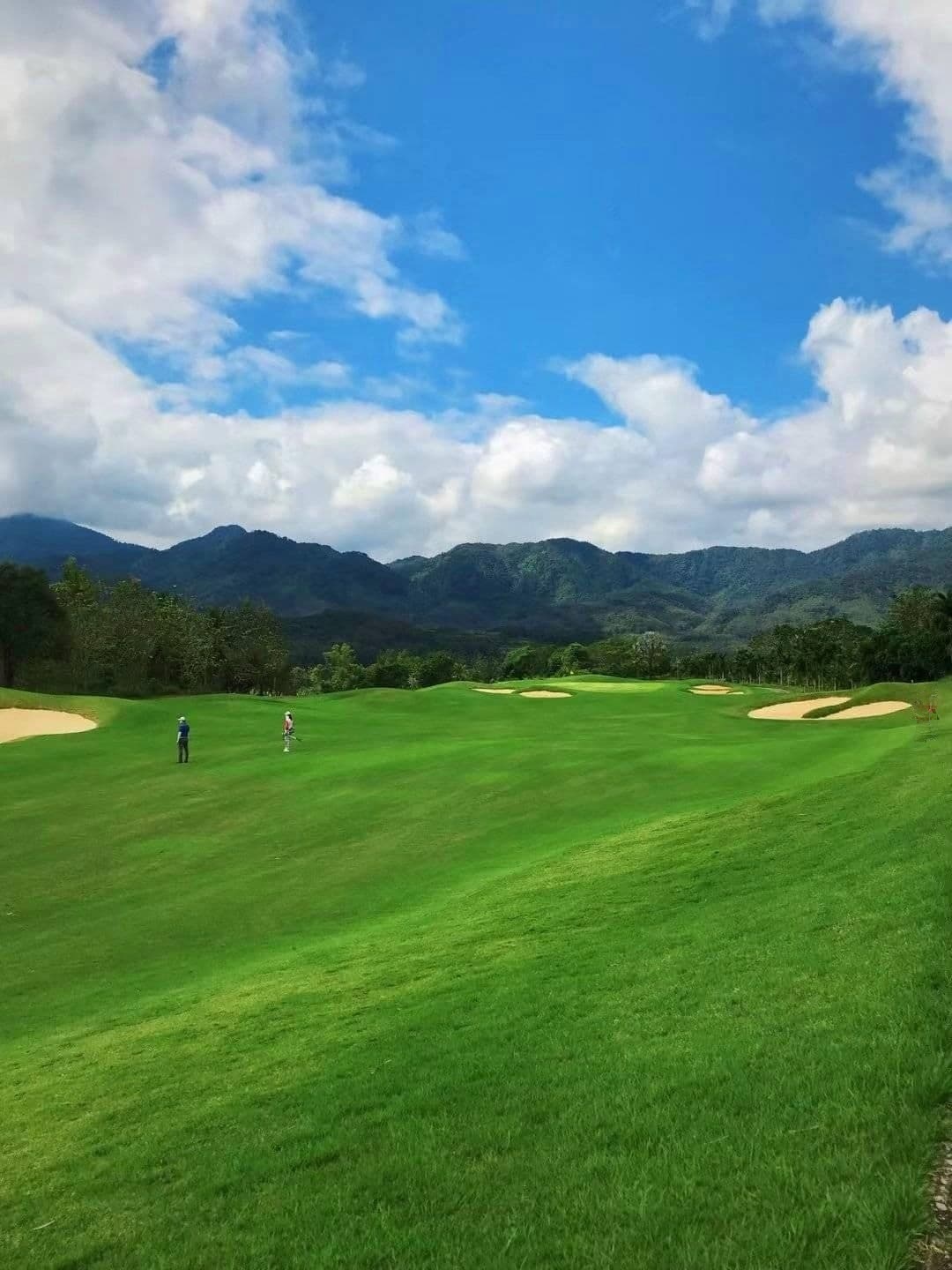 七仙岭温泉高尔夫球会-停车场