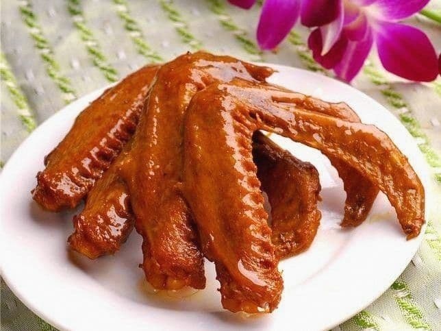 三点钟大锅牛骨头(来宾旗舰总店)