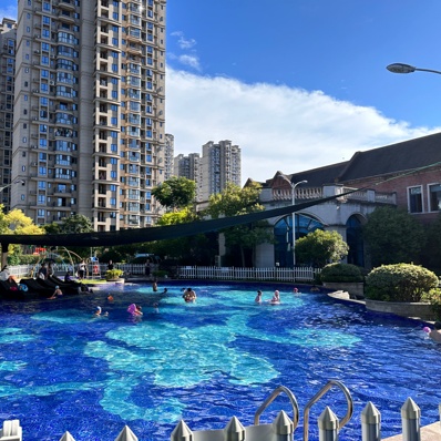 点军区碧水观澜游泳馆