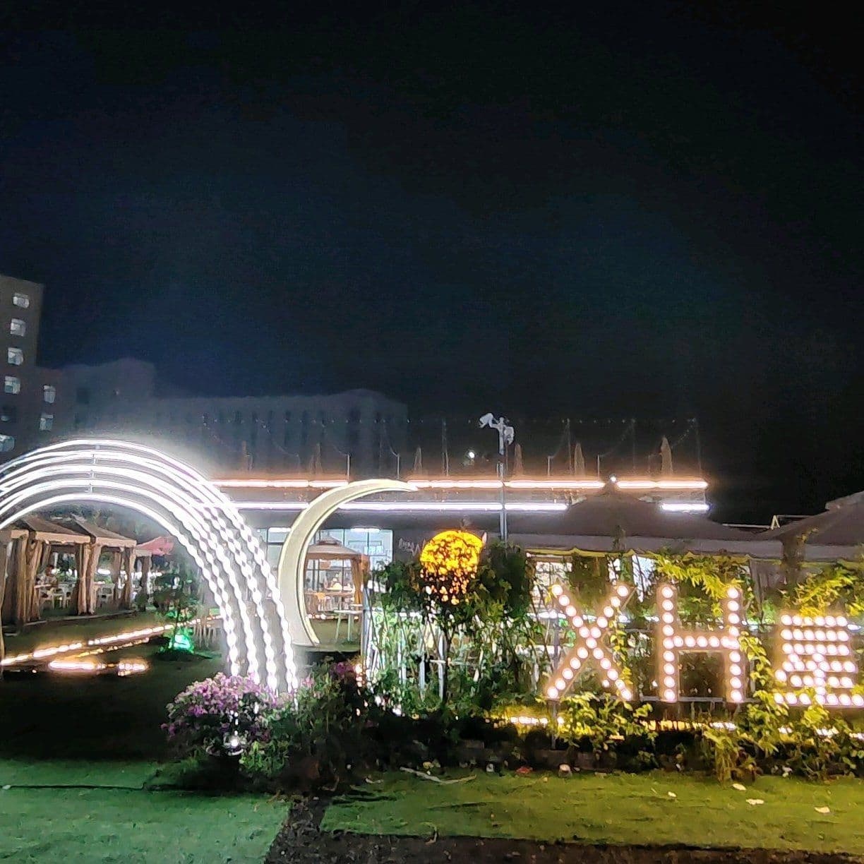 XH星汇露天餐吧