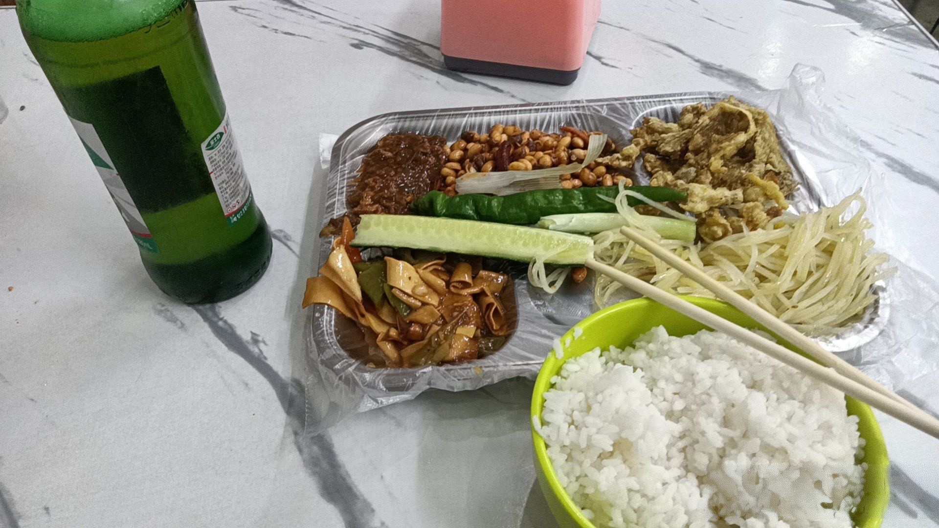 棒棒香自助快餐(湖西小区店)