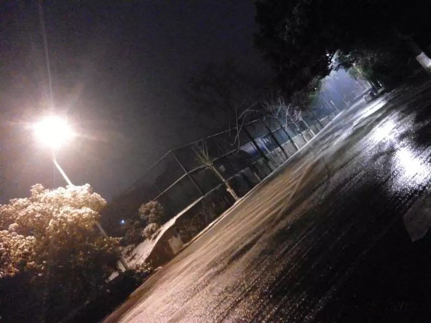 江南大学蠡湖校区网球场