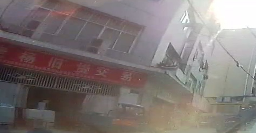 江苏路旧货交易