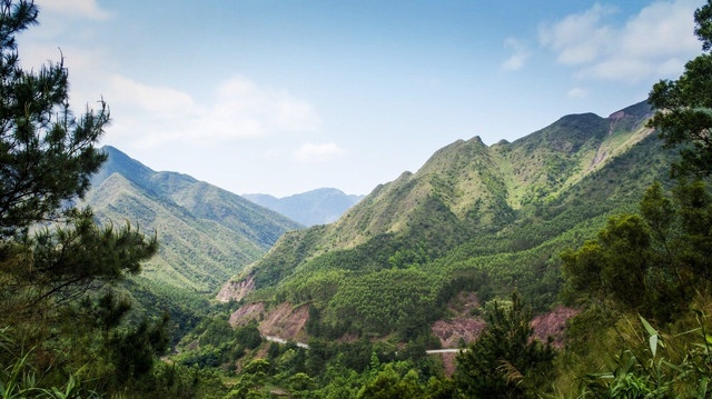 中越界河漂流